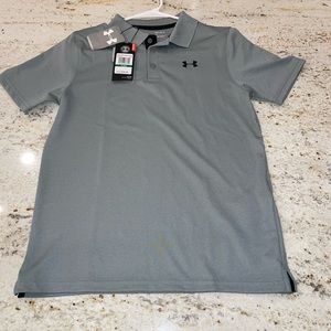 Under armor boys Youth L Polo Golf or dress shirt heatgear keeps you cool